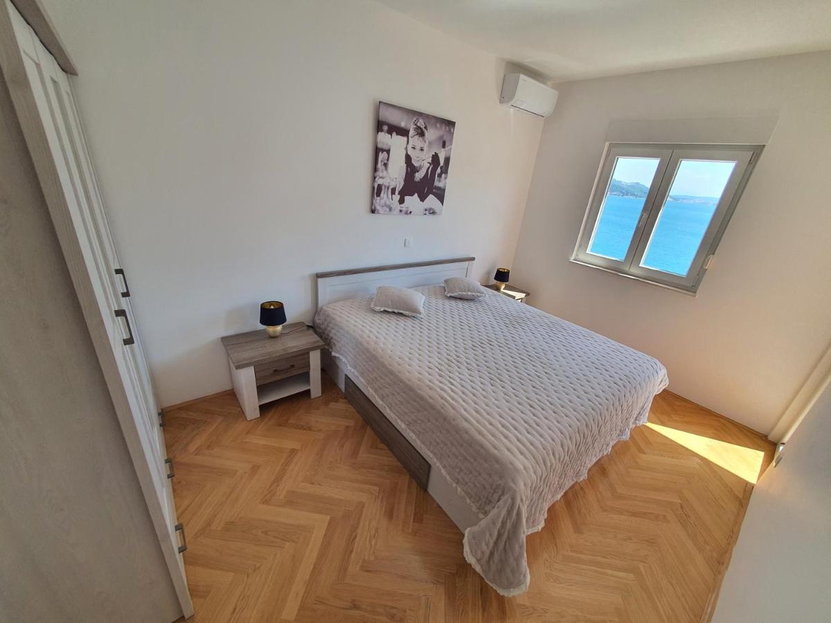 Luxury Marko Apartment Marina